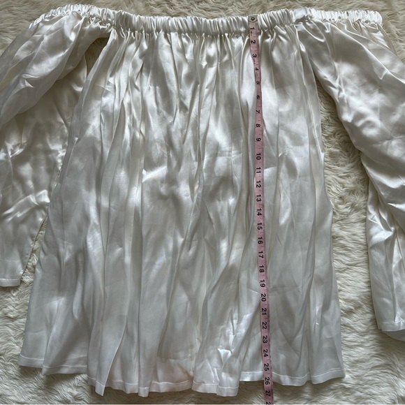 The Kemist Dress Pomona Off the Shoulder Relaxed Flowy Mini White UK18/US14 - Picture 8 of 11